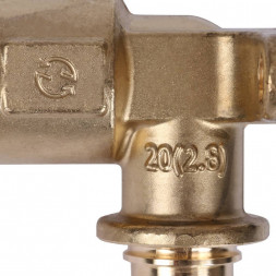 SFA-0032-002012 STOUT Угольник настенный с длинным нарезным патрубком 20-Rp 1/2  для труб из сшитого полиэтилена аксиальный (340023H042057B)