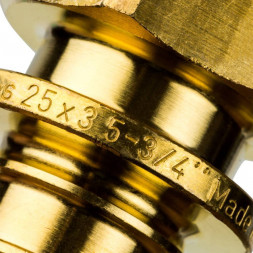 SFA-0002-002534 STOUT Переходник с внутренней резьбой 25xG 3/4  для труб из сшитого полиэтилена аксиальный (340002RH52535B)