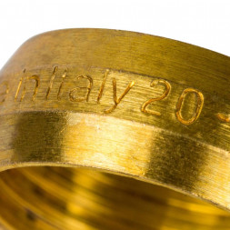 SFC-0020-002020 STOUT Фитинг компрессионный для труб PEX 20х2,0х3/4 (330080N052020B)