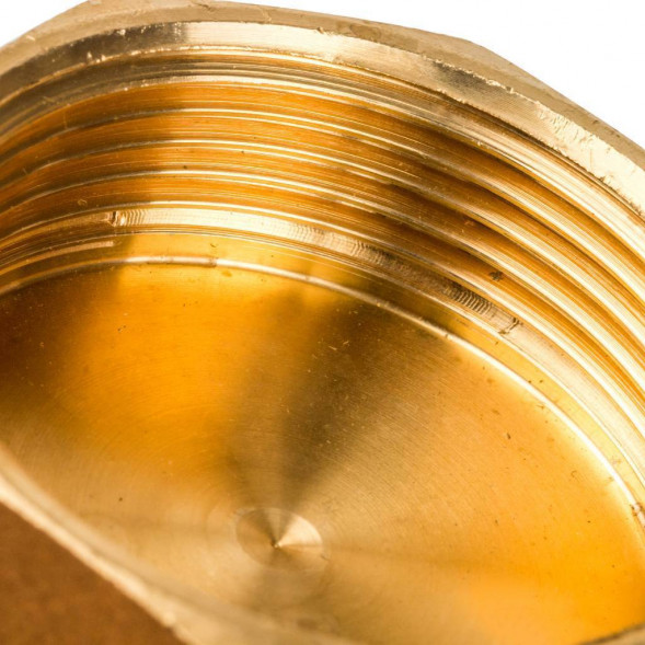 SFT-0026-000112 STOUT Заглушка ВР 1 1/2 (260041H140000B)