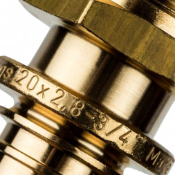 SFA-0001-002034 STOUT Переходник с наружной резьбой 20xR 3/4  для труб из сшитого полиэтилена аксиальный (340001H052028B)